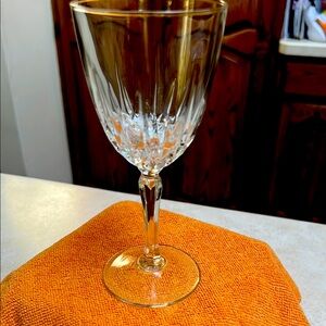 Elegant Crystal Wine Glass